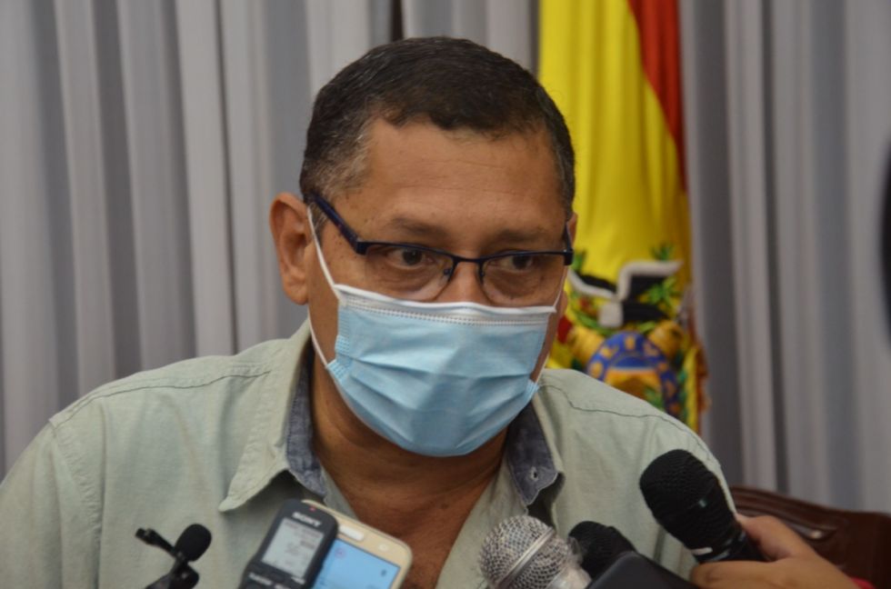 GOBERNADOR OSCAR MONTES