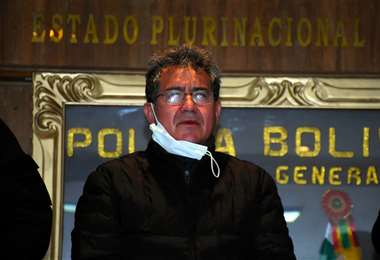 maximiliano-dvila-exjefe-de-la-felcn-detenidofoto-apg-notici_1951656552_380x260