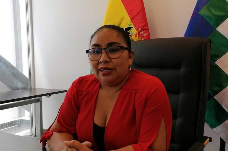 diputada-lidia-tupa