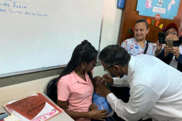 vacunación-polio-960x640