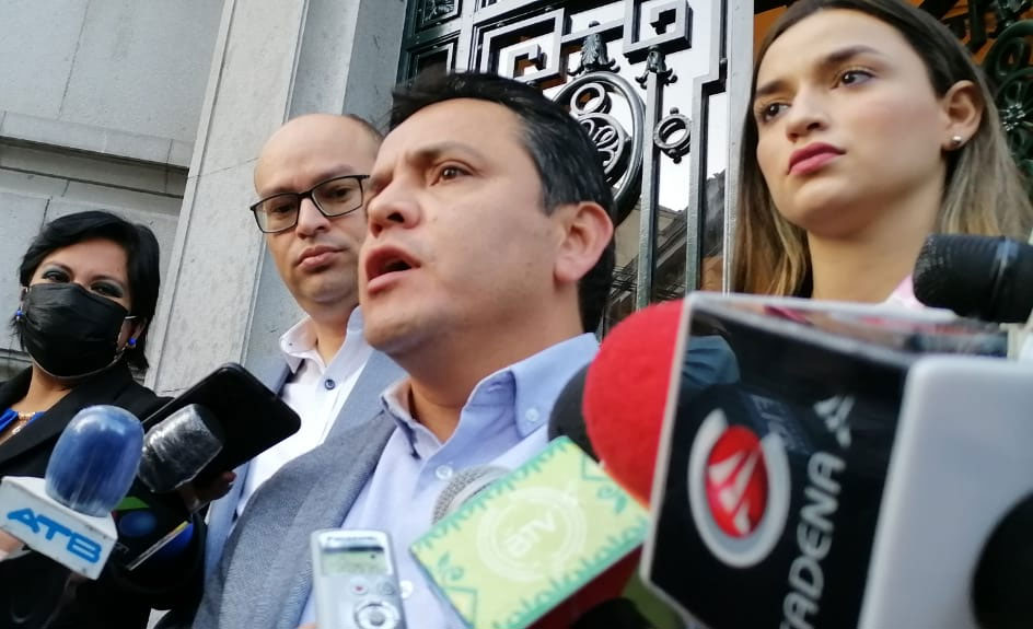 reunion-defensor-creemos