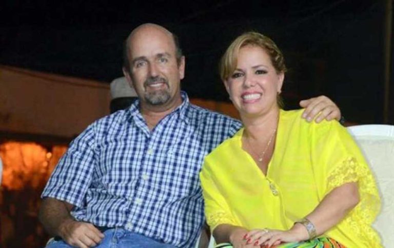 sergio-perovic-izq.-junto-a-su-esposa-anglica-sosa_1988066914_1140x520