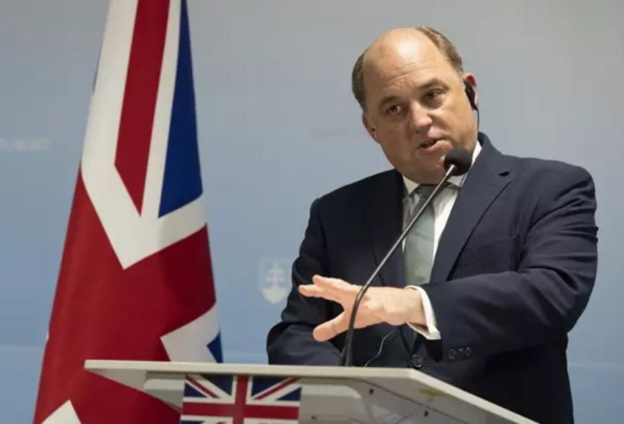 ministro_de_defensa_britanico