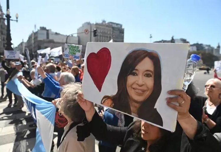cristina-1-750x516