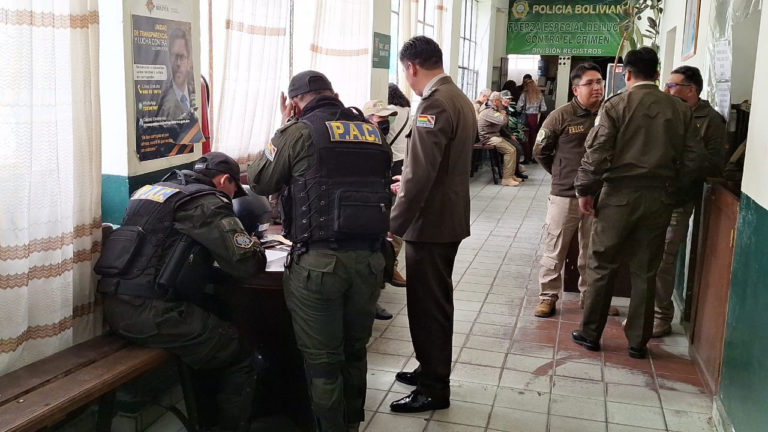 policia-la-paz-11