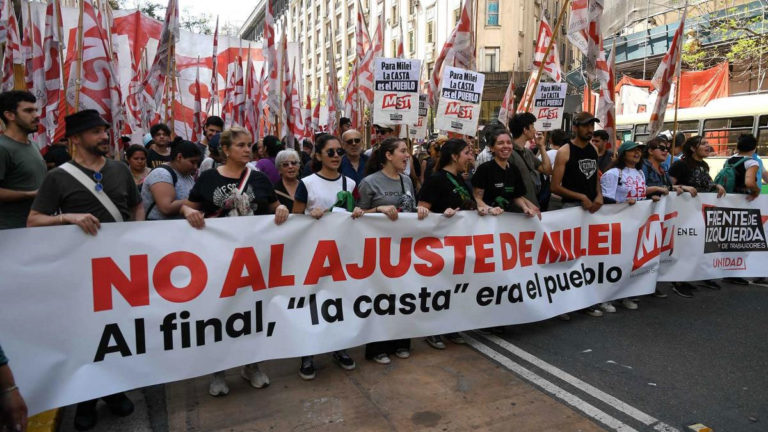 ajuste-milei
