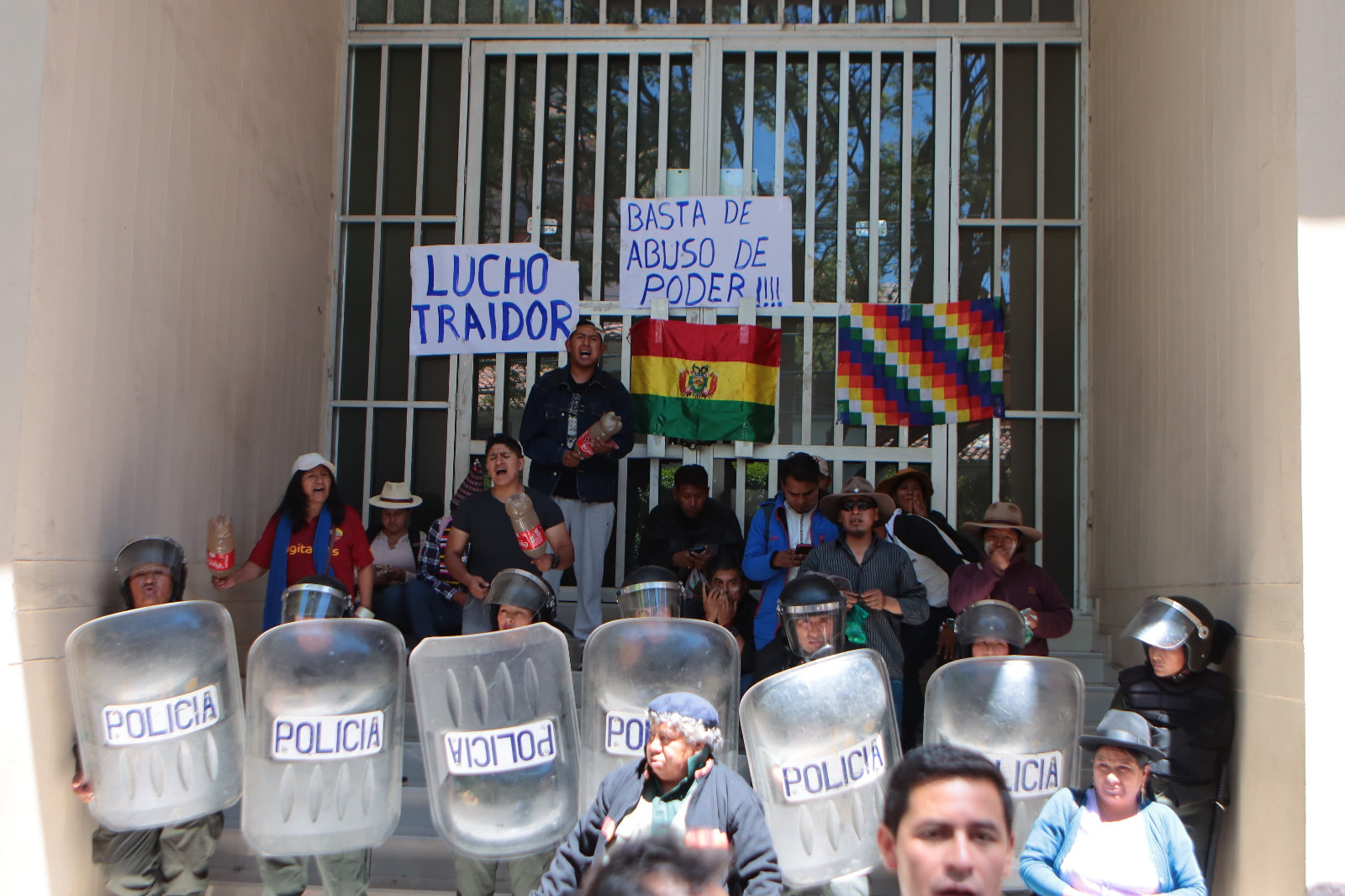 PROTESTA