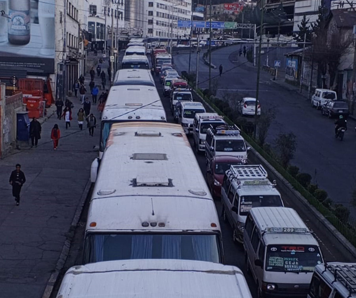 fila-de-vehiculos